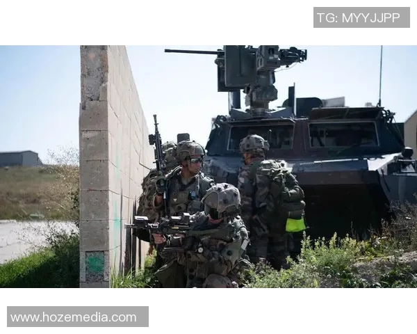 桑德斯对决各路强敌的精彩瞬间与战术分析